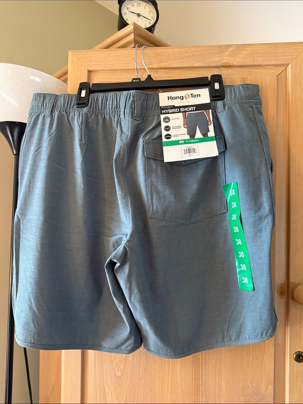 Hang Ten Men's ( Blue ) Lightweight Hybrid Short 38 NWT